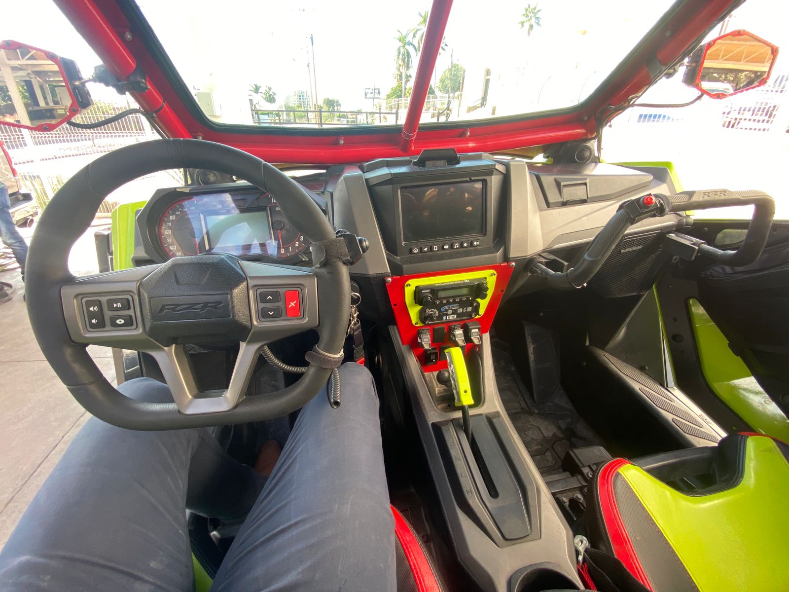 POLARIS RZR PRO ULTIMATE 2022 - J Premium Automotriz